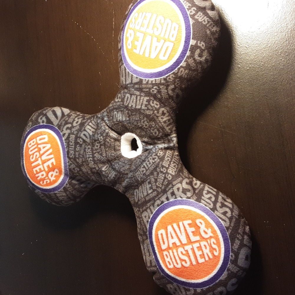 Stuffed fidget spinner
